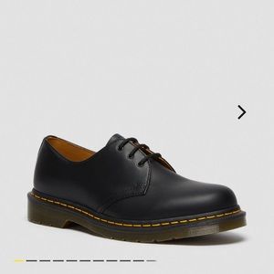 Dr. Marten’s Classic Oxford Shoe 1461
